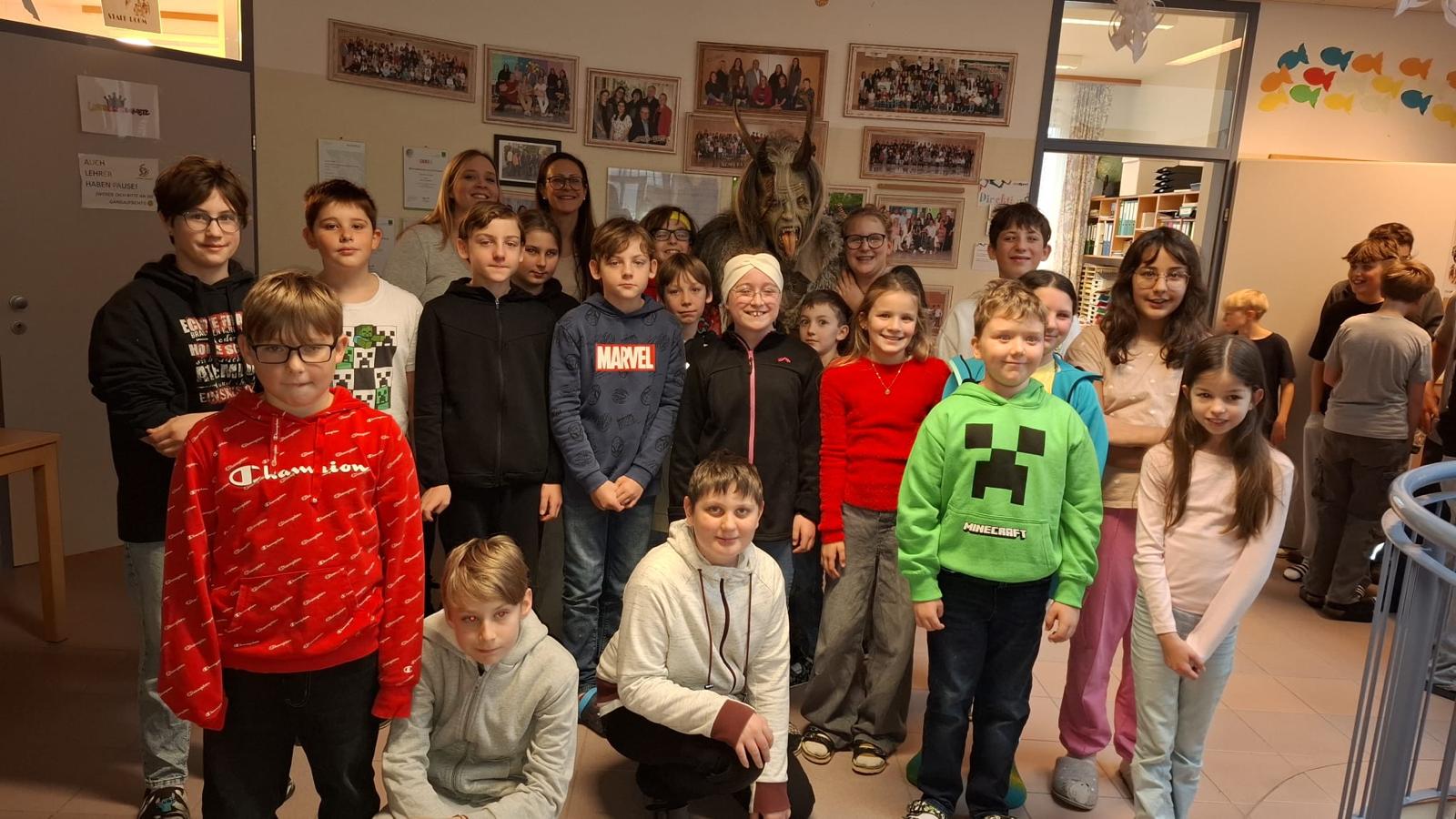 WhatsApp Image 2025-12-17 at 22.18.41 (1)